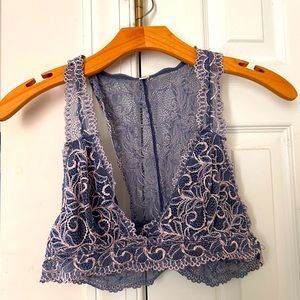 💙🩷Frances’s Lace Boho Bralette 🩷💙